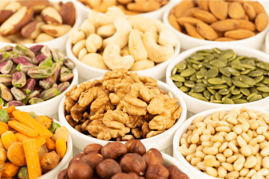 Các loại hạt dinh dưỡng – nguồn chất béo lành mạnh và protein giúp tăng cân hiệu quả