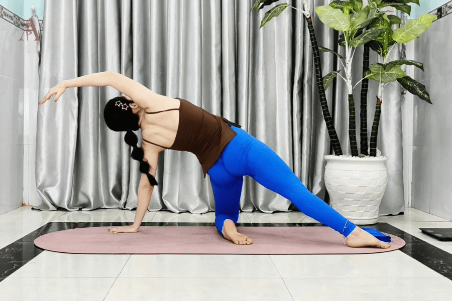 5 động tác yoga giúp kích thích tiêu hóa và tăng cảm giác đói